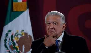 López Obrador aseguró que le gusta más leer un libro para conocer los detalles.