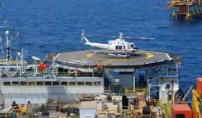 El helicóptero contratado por Pemex cayó cerca de la terminal marítima de Cayo Arcas