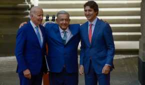 Joe Biden, López Obrador y Justin Trudeau luego de la reunión de los líderes de norteamérica