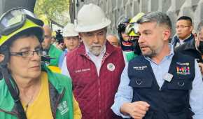 Se informó que la Dirección Ejecutiva de Protección Civil de la alcaldía Miguel Hidalgo apoya en el accidente.