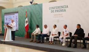 El Presidente condujo su conferencia matutina desde Veracruz