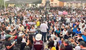 En su recorrido por el Bajío, el aspirante presidencial recorrió Querétaro