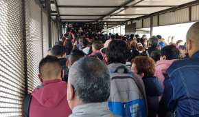 Usuarios acusan tiempos de espera de más de 1 hora a los trenes