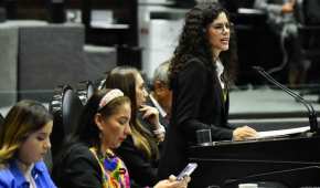 Luisa María Alcalde fue cuestionada por los legisladores de oposición