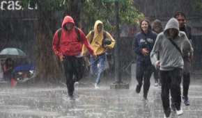 Autoridades detallaron que habrá lluvias fuertes y chubascos