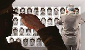 La promesa presidencial de investigar la desaparición de los jóvenes de Ayotzinapa no está en proceso
