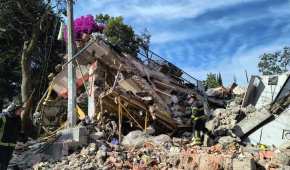 La explosión derrumbó por completo un domicilio particular, pero además afectó a cinco inmuebles más