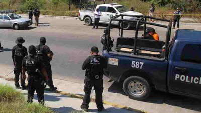 Se desplegó un operativo conjunto para buscar a los agentes desaparecidos