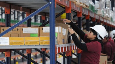 La semana anterior se hizo la apertura de la nueva megafarmacia