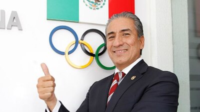 Canto se especializaba en marcha atlética, en donde ganó la medalla de oro en Los Ángeles 1984.