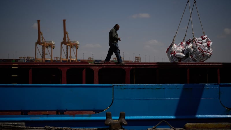 Corea, Filipinas, Tailandia e India enfrentan emergencia energética; comienzan a racionar combustible