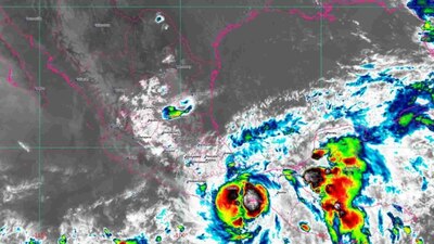Se encuentra a 65 kilómetros al nor-noreste de Puerto Ángel