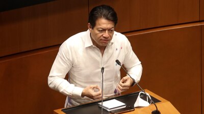 El líder morenista en San Lázaro afirma que esta iniciativa daría 150 mil millones de pesos al PEF de 2021