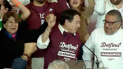La maestra Delfina y Mario Delgado dieron una conferencia de prensa posterior a las elecciones en el Edomex