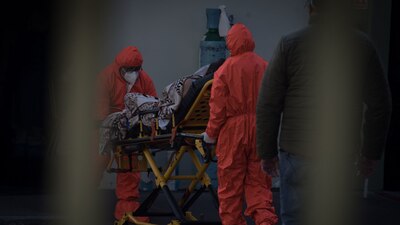 México se encuentra en su tercera ola de contagios por COVID-19