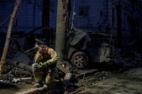 Ataques rusos en la ciudad ucraniana de Sumy dejan más de 30 muertos en Domingo de Ramos