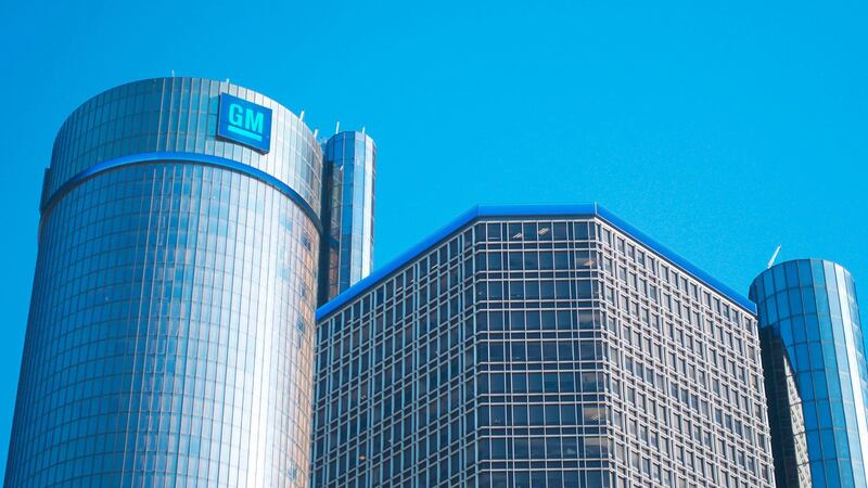 “Ni cierres ni despidos”: Ebrard niega el cierre de plantas de General Motors en México