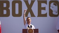 Claudia Sheinbaum encabeza en el Zócalo la Clase Nacional de Boxeo 2025