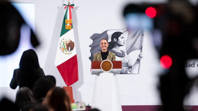 Transición de Garduño a Salomón en el INM concluirá el 1 de mayo: Sheinbaum