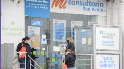 Salud alertó que estos consultorios "ponen en riesgo la salud de las personas