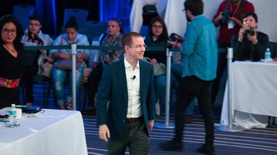 El panista considera que no se debe dar marcha atrás a la reforma educativa