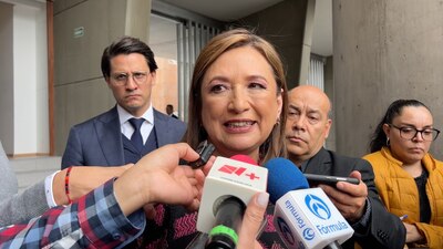 La senadora se reunió este jueves con magistrados del TEPJF
