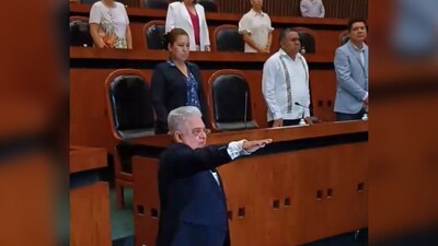El nuevo alcalde de Chilpancingo acudió al Congreso a tomar protesta en el cargo