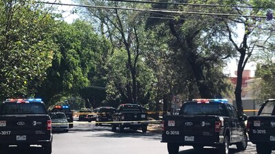 En el enfrentamiento entre elementos de la policía de Guadalajara y personas armadas murieron dos personas