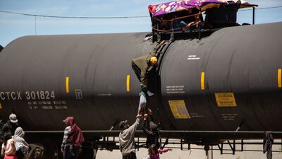 Autoridades migratorias indicaron que el operativo fue de rescate de migrantes