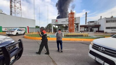 Una fuerte explosión se registró en la refinería Lázaro Cárdenas del Río