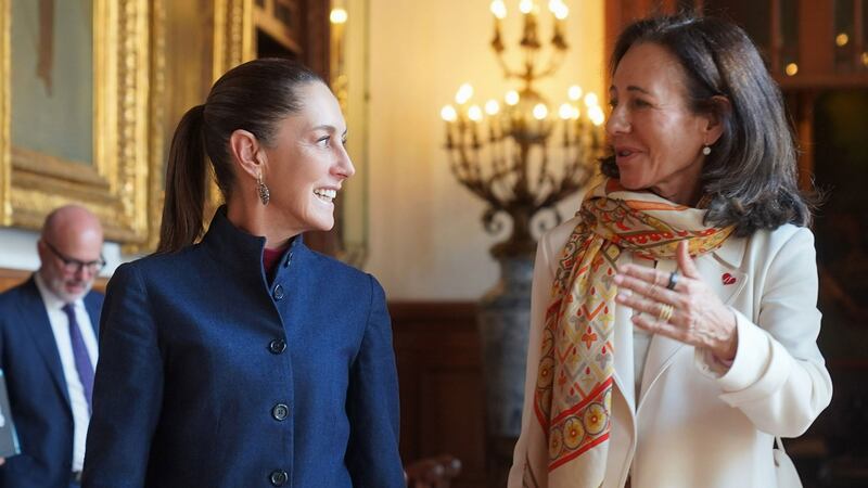 Sheinbaum se reúne con Ana Botín, presidenta de Banco Santander