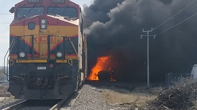 El fuego se extendió a dos vagones