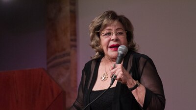 La actriz de 89 años dio positivo a COVID-19