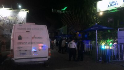 Entre los muertos en el club nocturno "Blue Parrot" se encuentra personal de seguridad