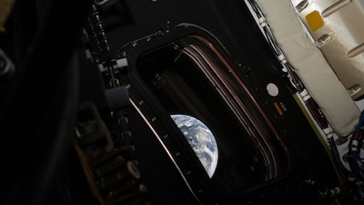 Artemis II muestra la Tierra