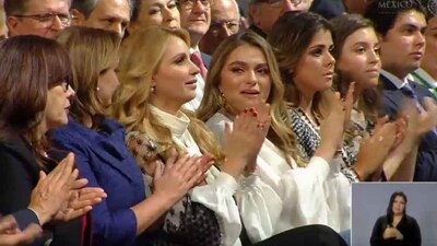Las hijas de la pareja presidencial lloraron durante el Sexto Informe de Enrique Peña Nieto