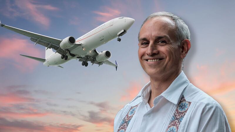 Baje del avión al Doctor Muerte