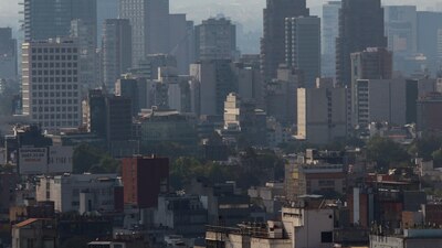 El ambiente estará brumoso debido a la estabilidad atmosférica