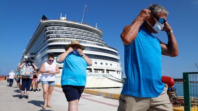 Recientemente México detuvo el desembarco de un crucero en Jalisco tras detectarse 28 contagios a bordo