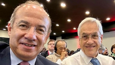El expresidente compartió una foto con Piñera