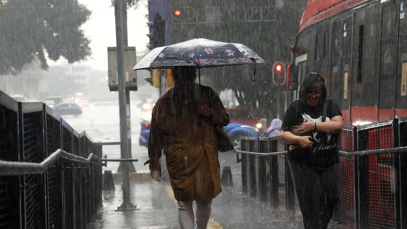 Activan triple alerta por tormentas intensas y caída de granizo en toda la CDMX