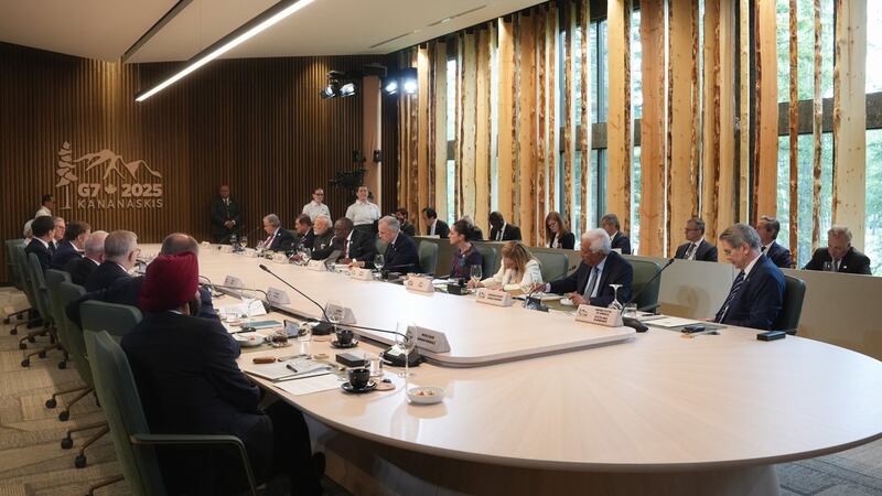 “Han construido su vida con dignidad”: Sheinbaum aboga por migrantes ante el G7