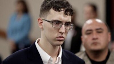 Se declaró culpable a principios de este año de casi 50 cargos federales