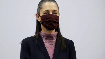 La jefa de Gobierno capitalina hizo hincapié en las órdenes de aprehensión libradas contra el exfuncionario