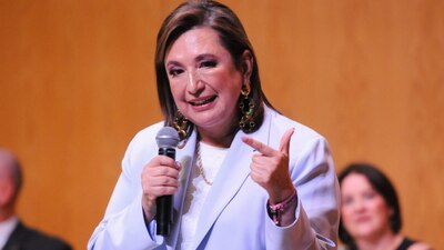 La abanderada del PRI-PAN-PRD compartió la foto que Morena puso en sus redes sociales