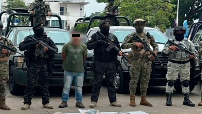 Detienen a ‘El Chuacheneger’, presunto jefe de plaza del CJNG en Tabasco