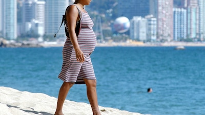 La discusión se centra en los derechos de la mujer, del niño y de las parejas homosexuales o con problemas de fertilidad