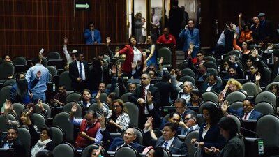 Los recursos de obtendrán del los remanentes no ejercidos de las prerrogativas ordinarias de los partidos políticos