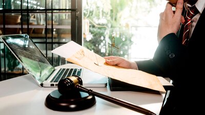 Con es modificación, se permitirá que el Presidente pueda otorgar el perdón