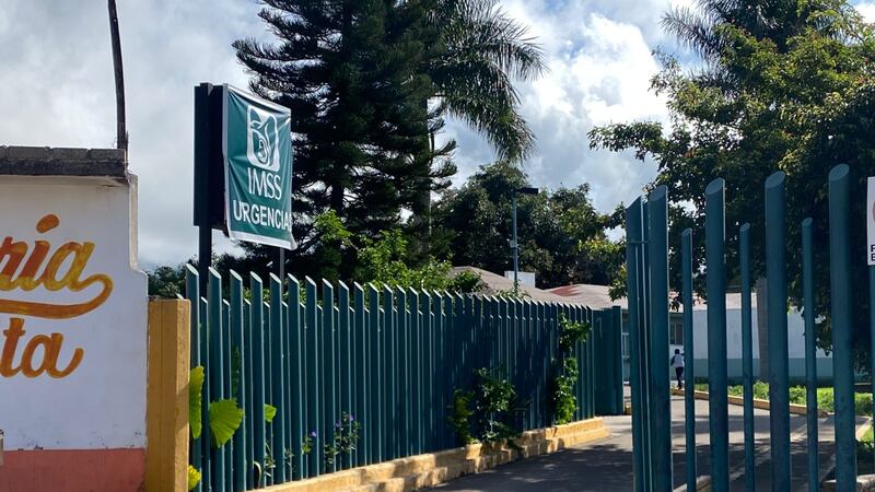 Nayarit: Investigan muerte de bebé que nació frente a clínica del IMSS, sin asistencia médica